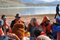 Community Havana/yagyna at Lake Manasarovar